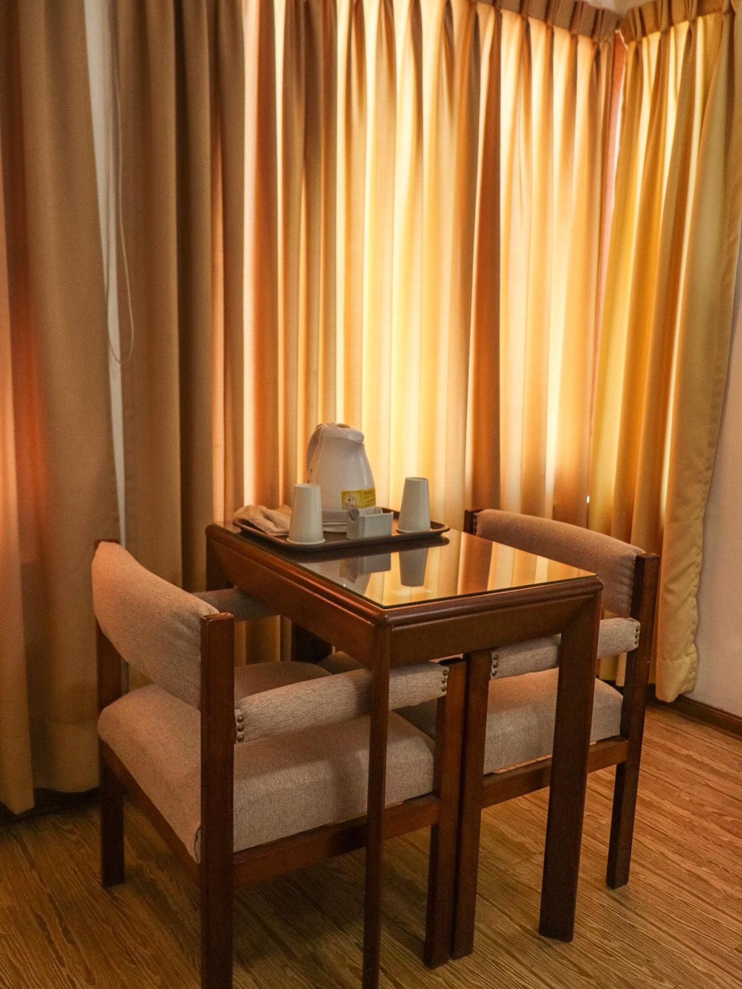 Hostal El Candelabro Pisco Exterior photo